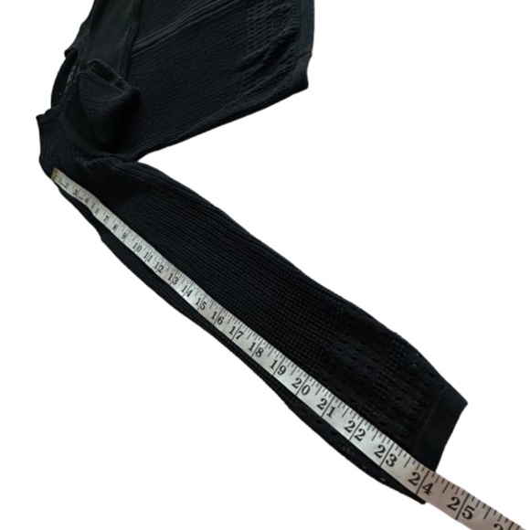 Mossimo Women's XS Black Knit Cropped Zip Up Long Sleeves Sweater Cardigan Top - Picture 14 of 16